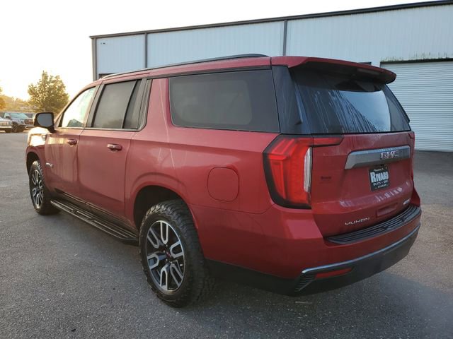 Used 2024 GMC Yukon XL AT4 w/ Technology Package image 3