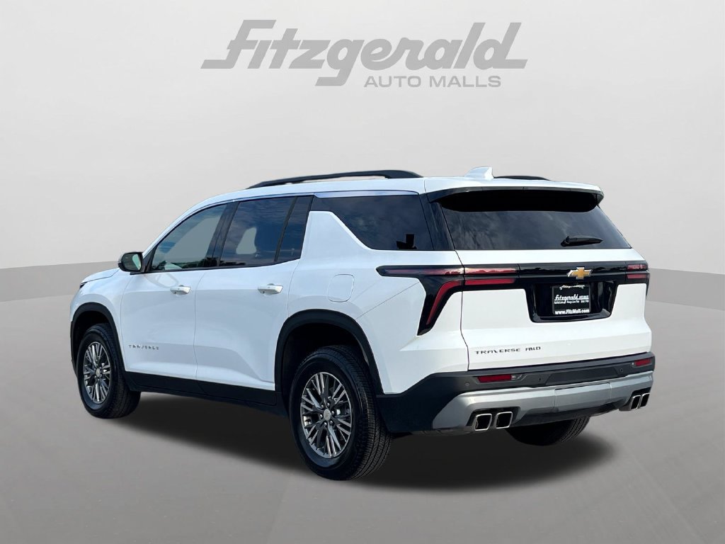Used 2026 Chevrolet Traverse LT AWD/4WD image 9
