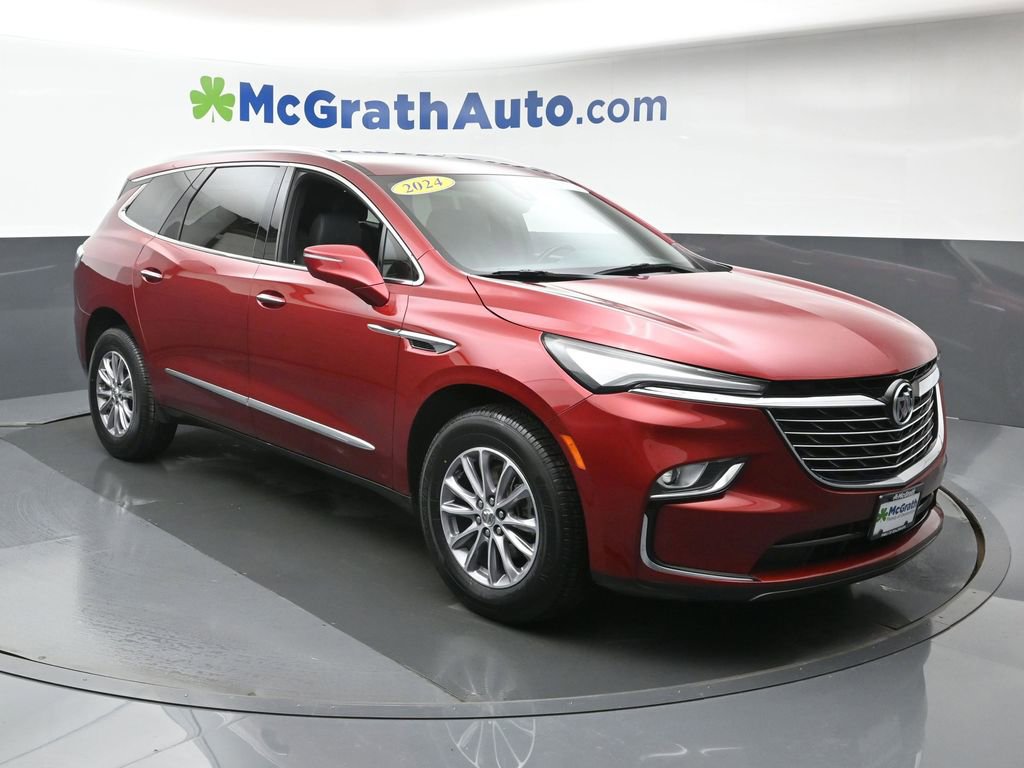 Used 2024 Buick Enclave Premium image 2