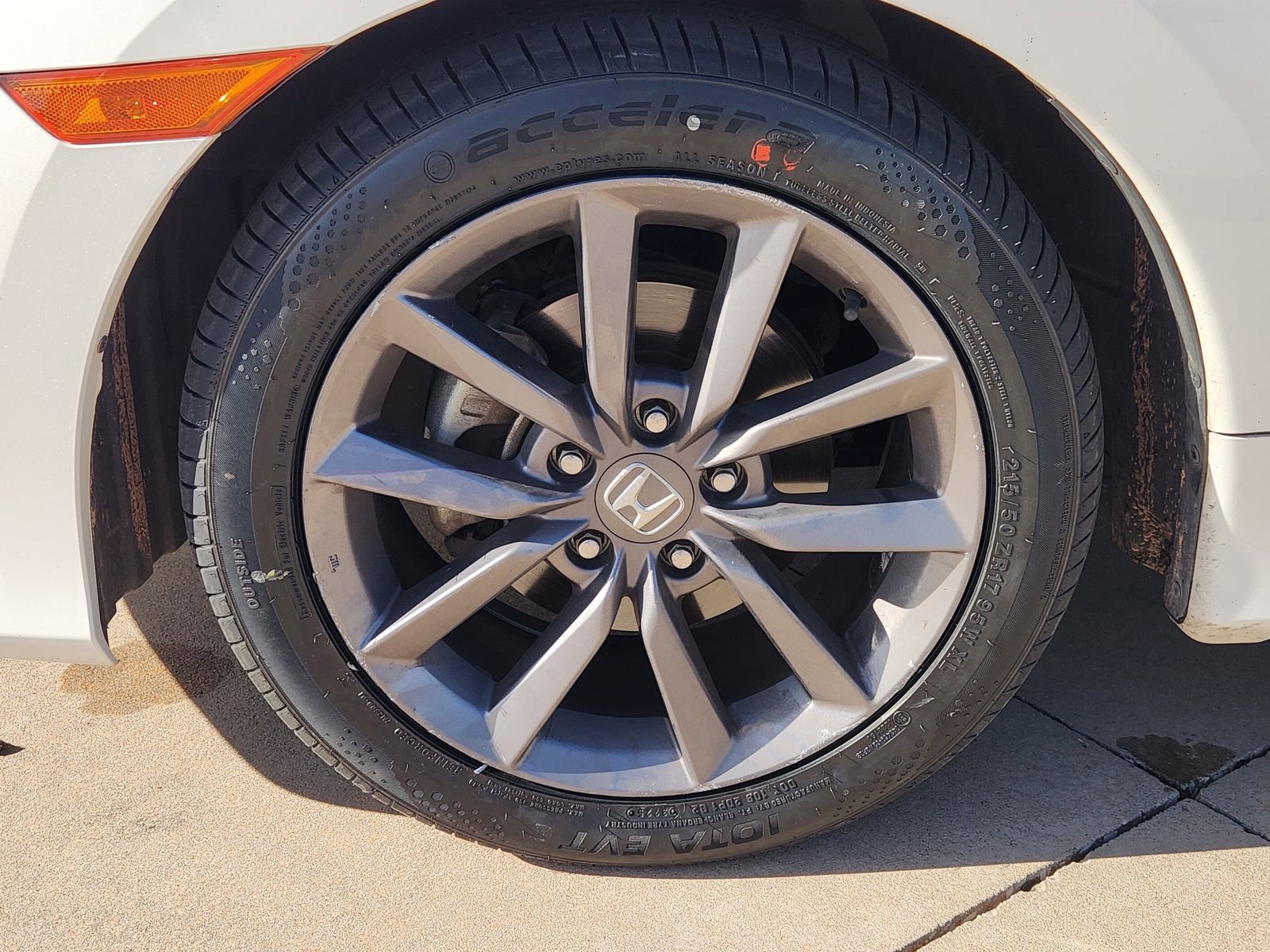 Used 2020 Honda Civic EX-L image 14