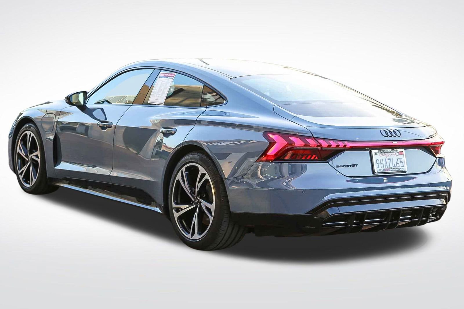 Used 2023 Audi e-tron GT Premium Plus w/ Performance Package image 7