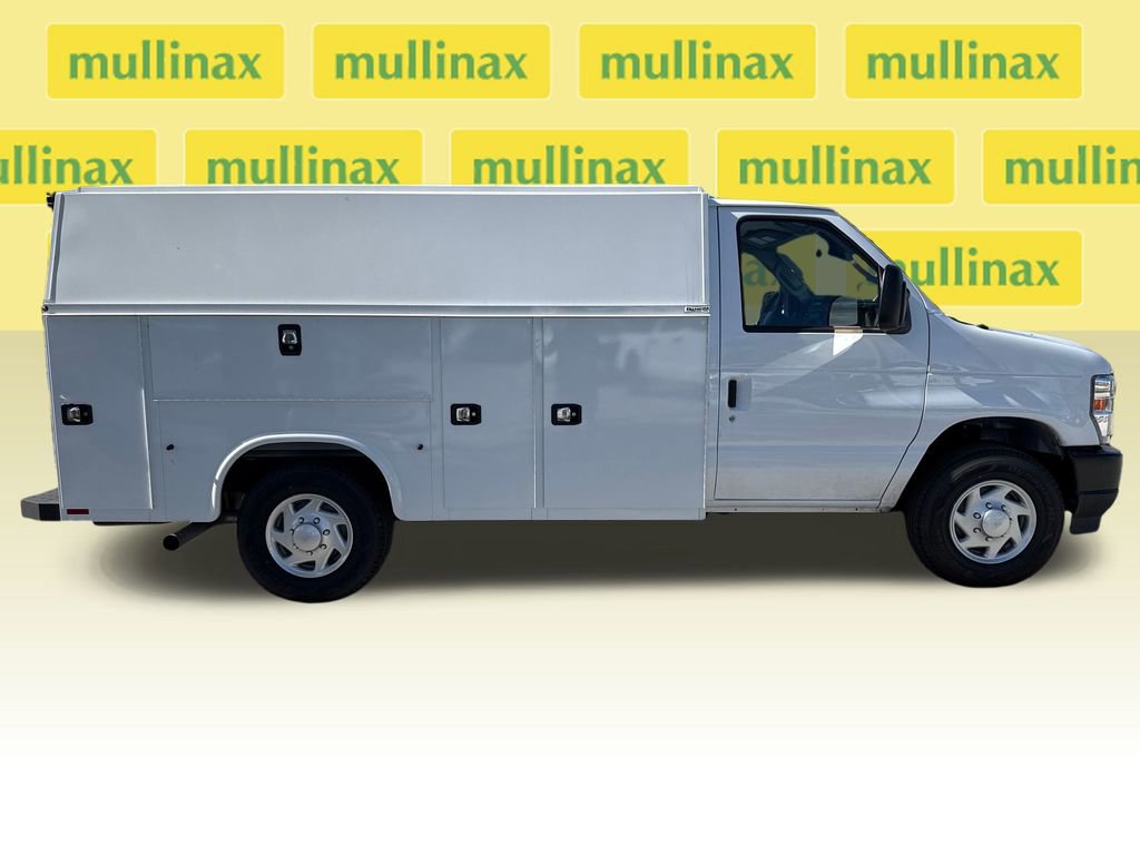 New 2026 Ford E-350 and Econoline 350 Super Duty w/ Power Equipment Group image 15