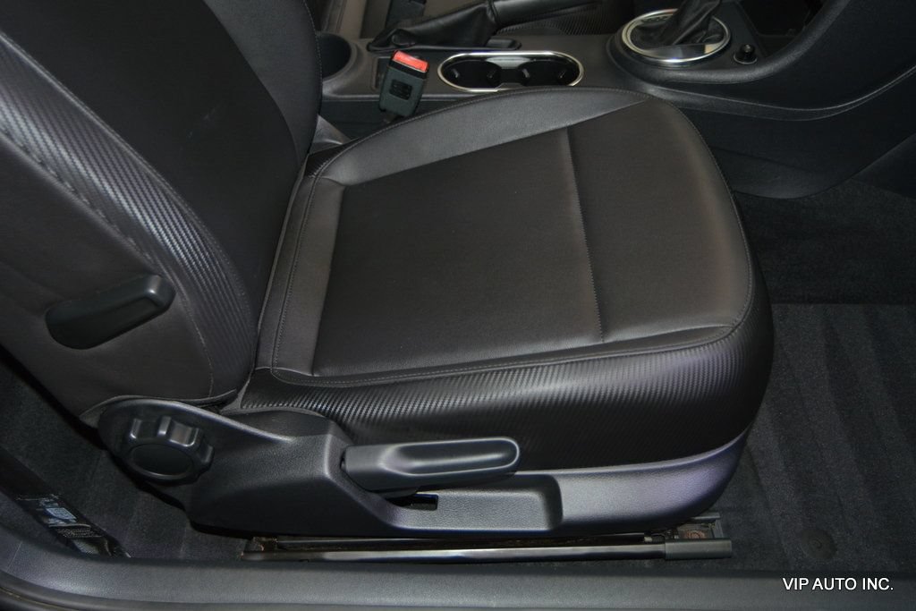 Used 2012 Volkswagen Beetle 2.5 FWD image 18