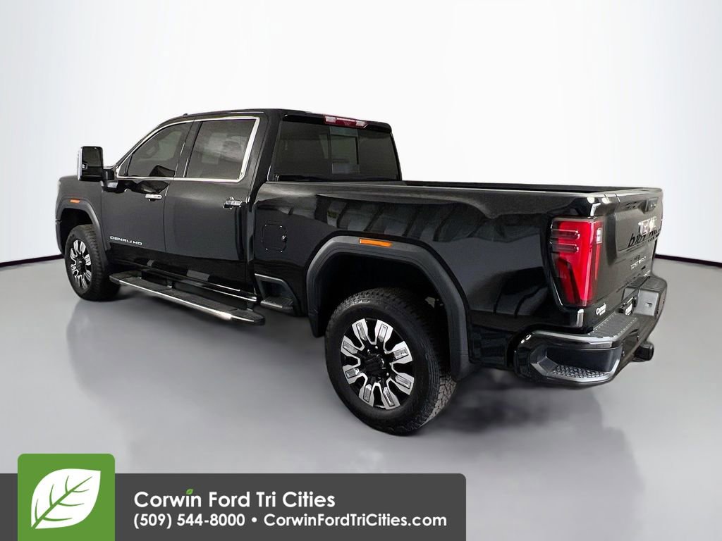 Used 2024 GMC Sierra 3500 Denali w/ Denali Reserve Package image 11