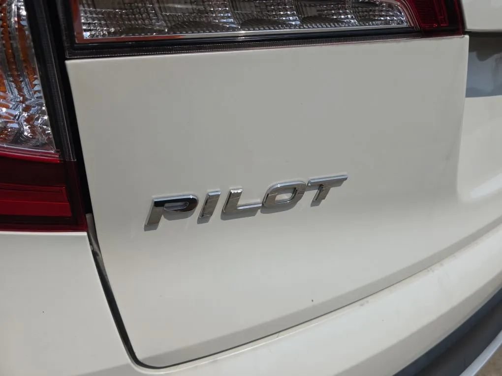 Used 2019 Honda Pilot EX-L image 11