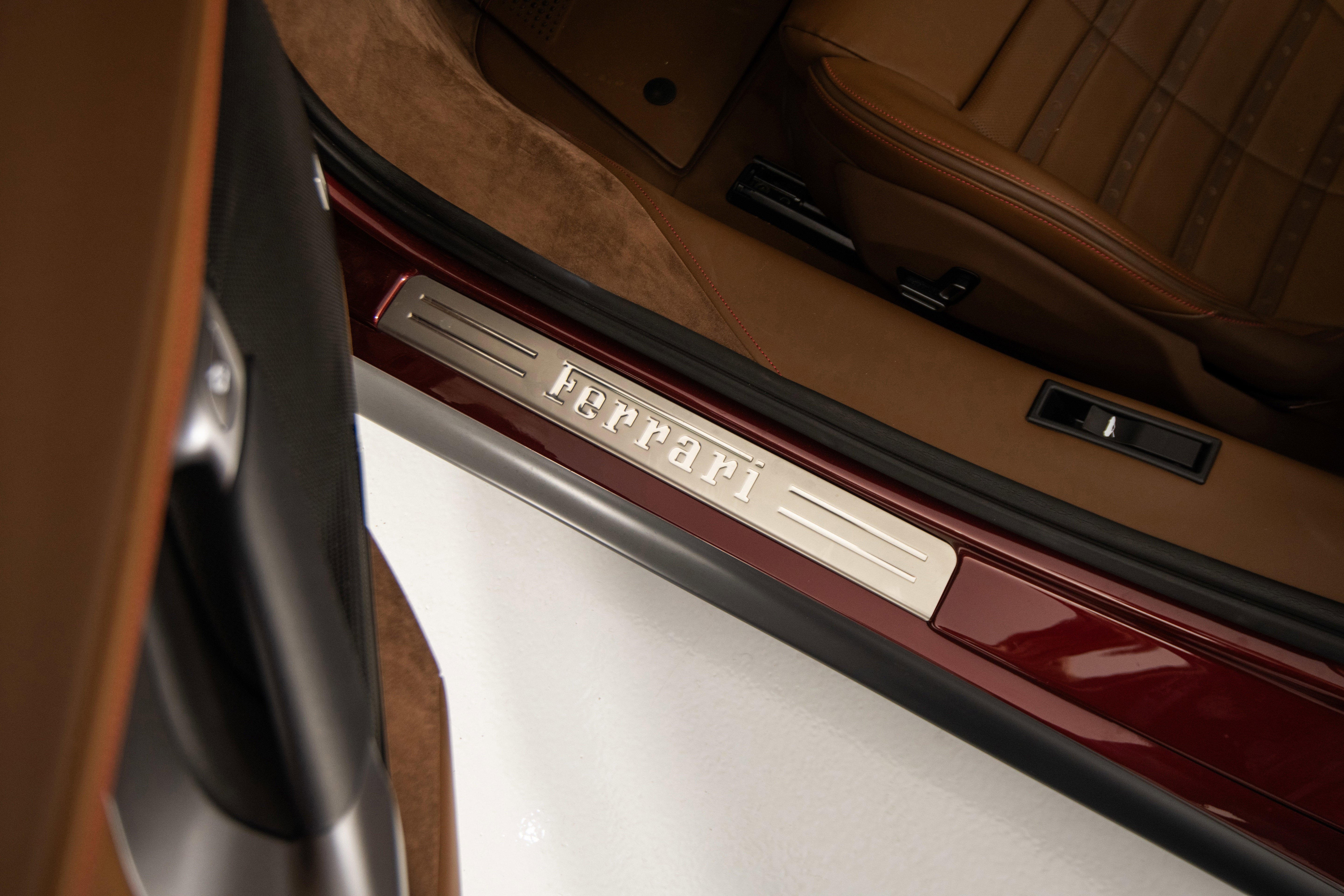 Certified 2025 Ferrari SF90 Spider AWD/4WD image 12