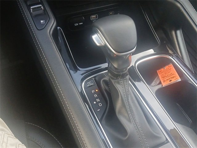 Used 2023 Kia Telluride EX w/ EX Captain's Chair Package image 20