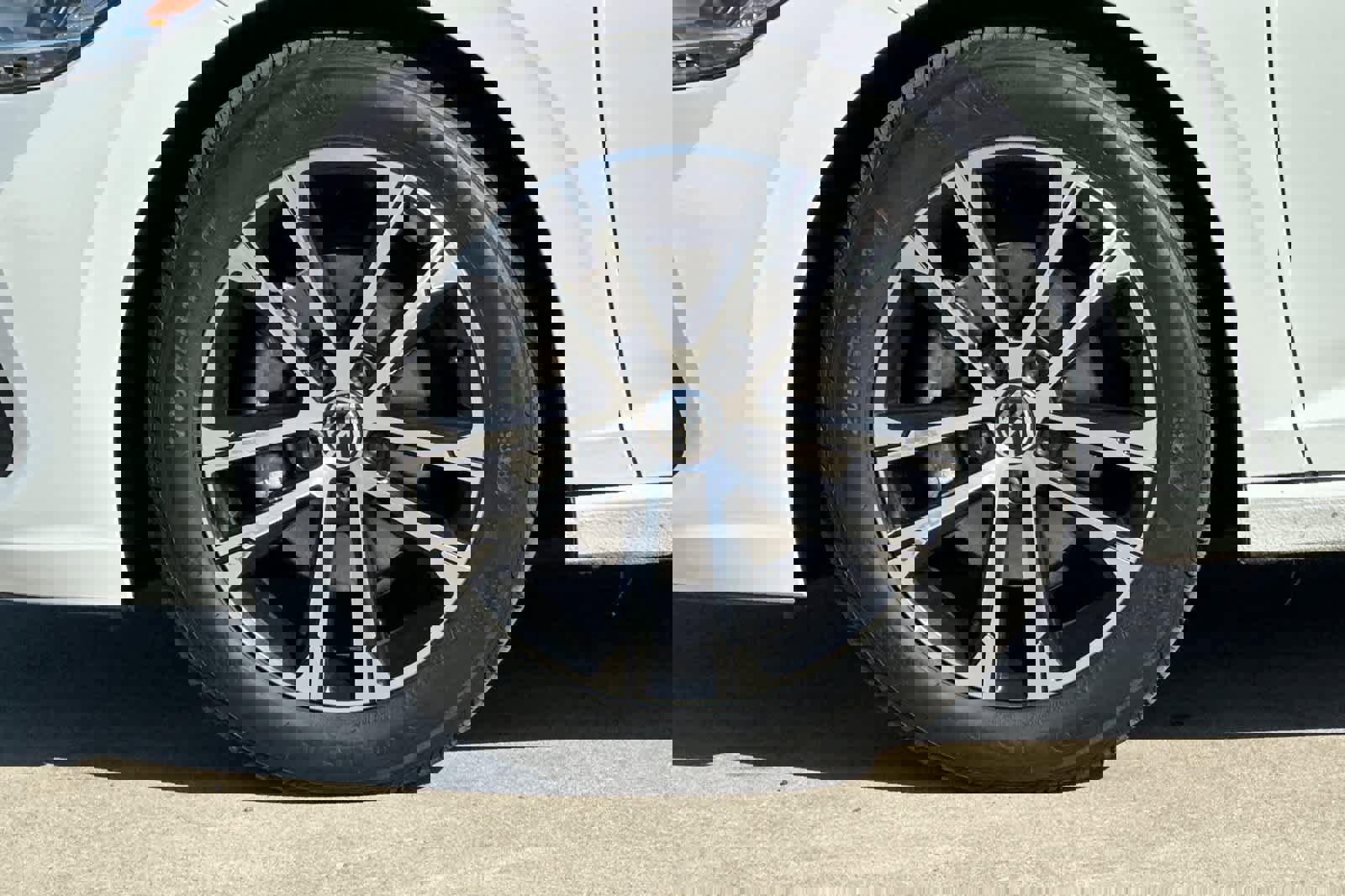 Used 2024 Volkswagen Jetta Sport image 23