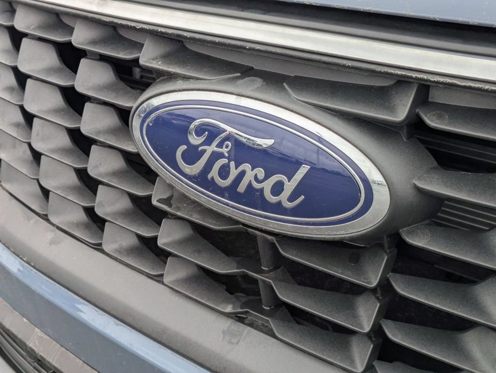New 2024 Ford Escape SE FWD image 12