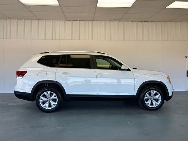 Used 2018 Volkswagen Atlas SE image 2