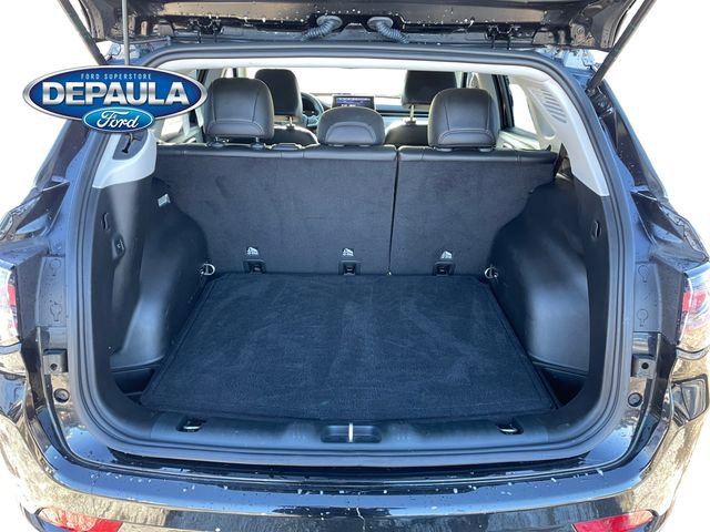 Used 2022 Jeep Compass Limited w/ Elite Group image 6