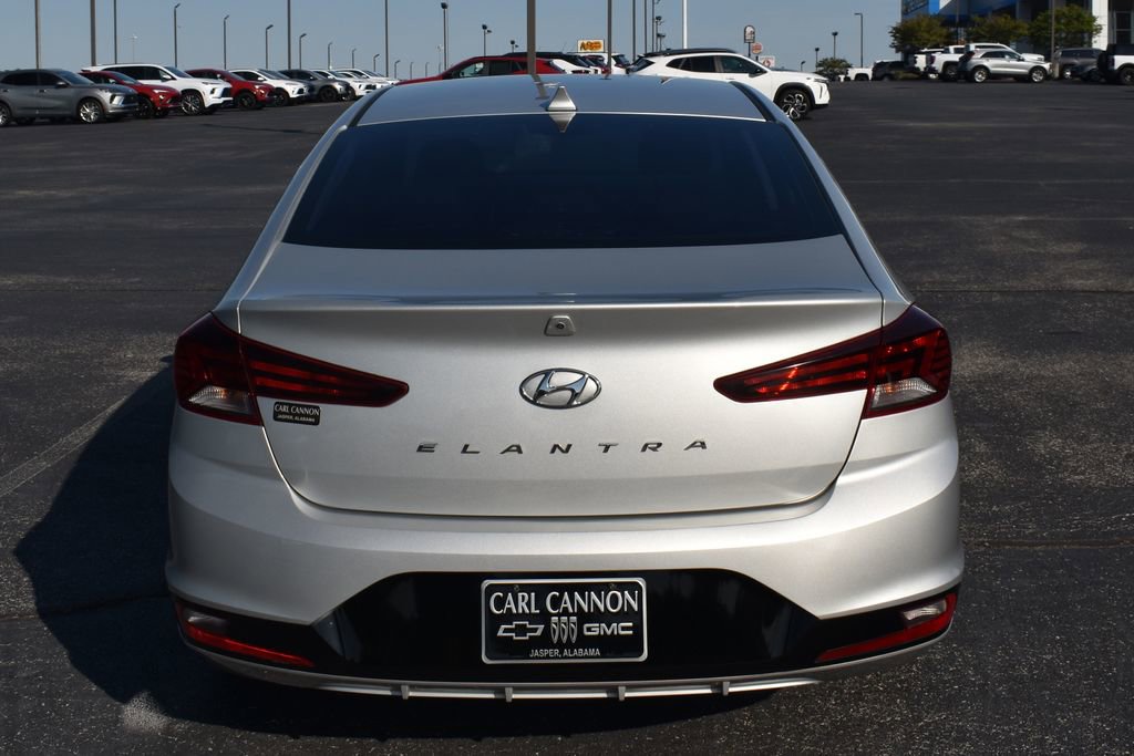 Used 2020 Hyundai Elantra Value Edition w/ Cargo Package (C1) FWD image 5