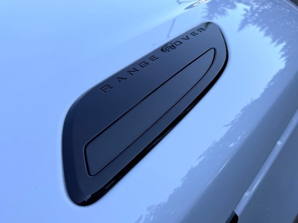 Used 2019 Land Rover Range Rover Velar R-Dynamic HSE AWD/4WD image 37