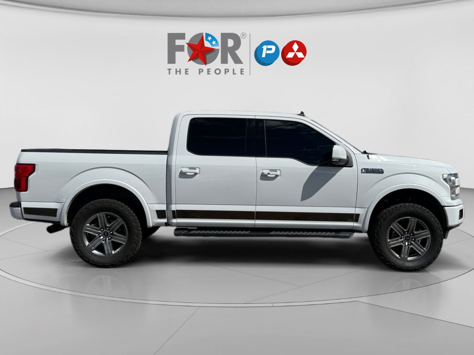 Used 2019 Ford F150 Lariat w/ Equipment Group 502A Luxury AWD/4WD image 6