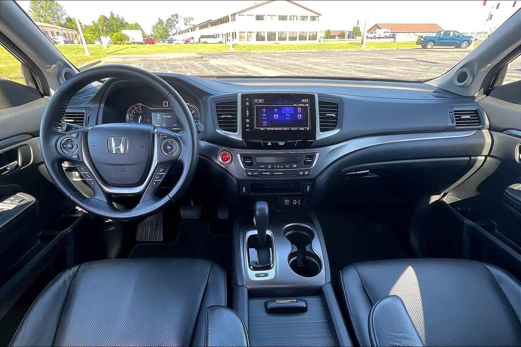 Certified 2019 Honda Ridgeline RTL-T image 8