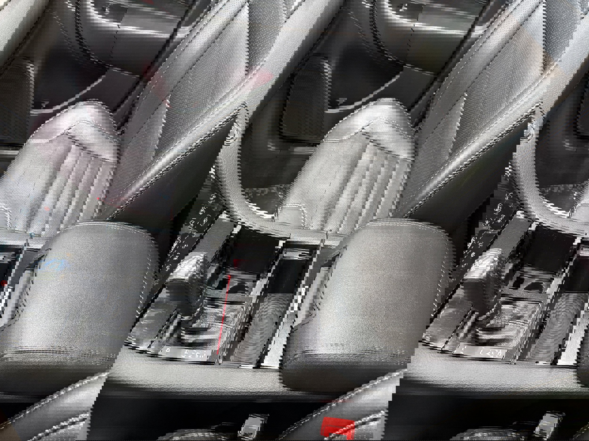 Used 2018 Ford Taurus SHO w/ Driver Assist Package image 21