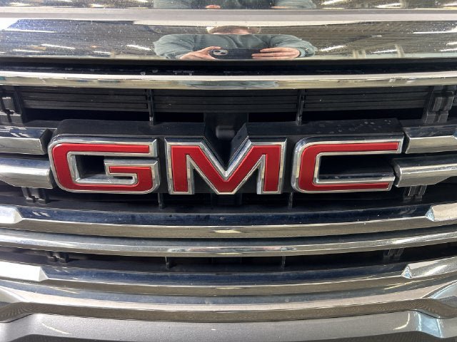 Used 2021 GMC Acadia SLE FWD image 9