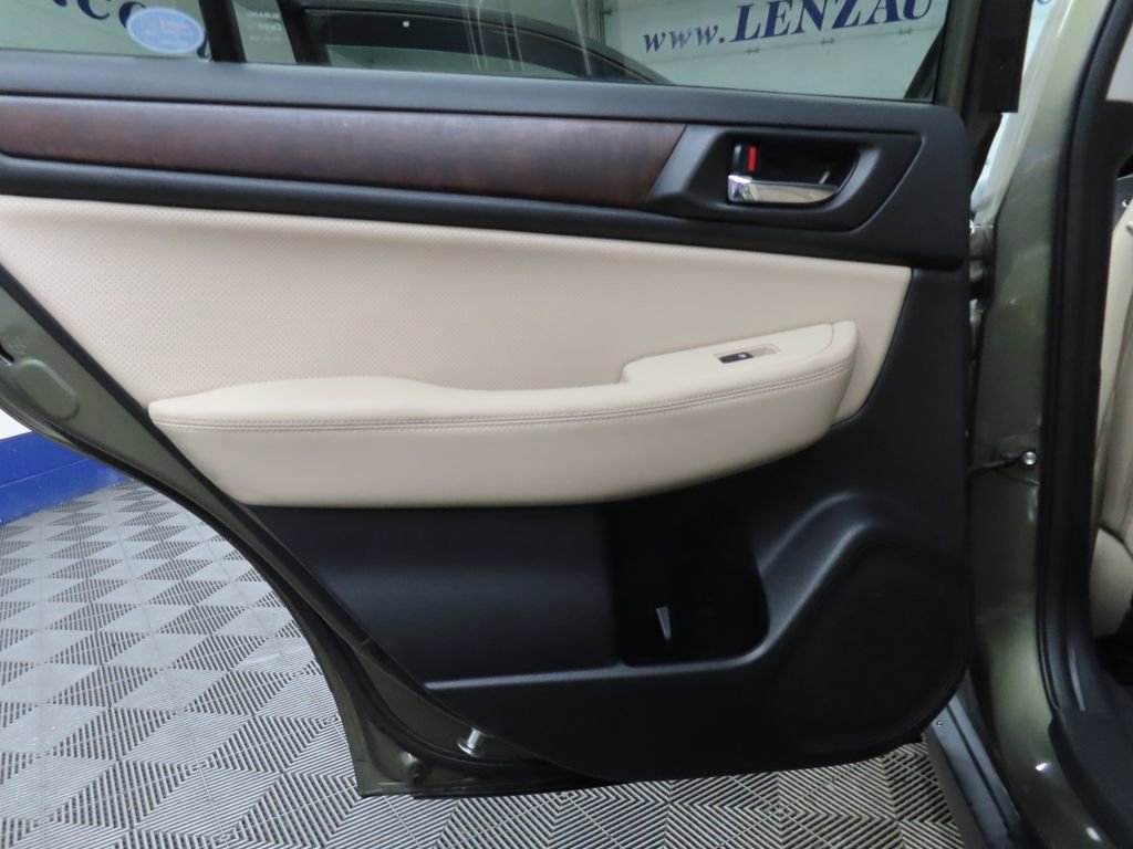 Used 2017 Subaru Outback 2.5i Limited AWD/4WD image 46