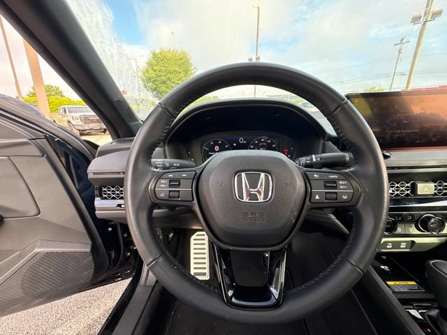 Used 2025 Honda Accord Sport image 10