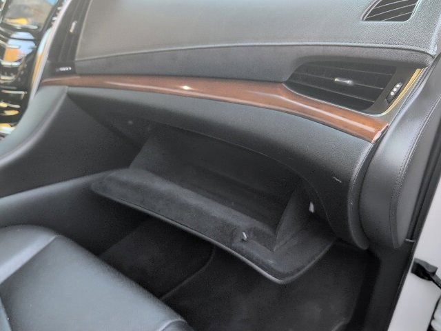 Used 2020 Cadillac Escalade Luxury image 34
