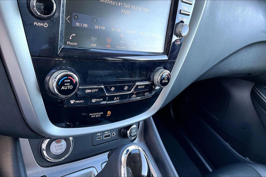 Used 2024 Nissan Murano SV w/ SV Midnight Edition Package image 32