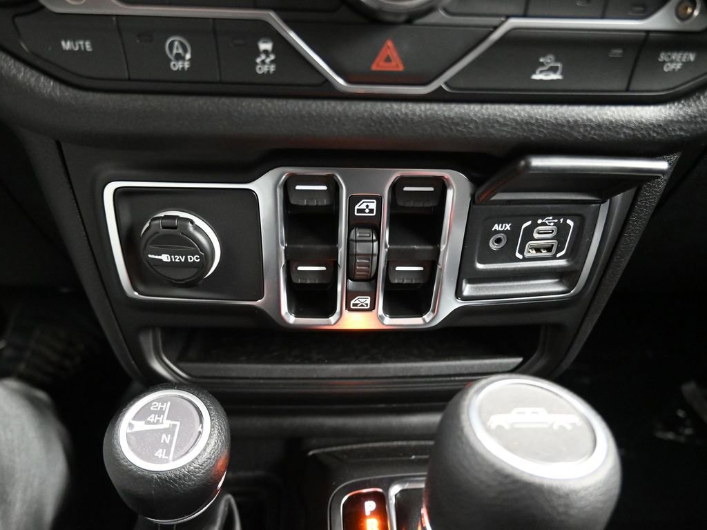 New 2025 Jeep Gladiator Sport image 22