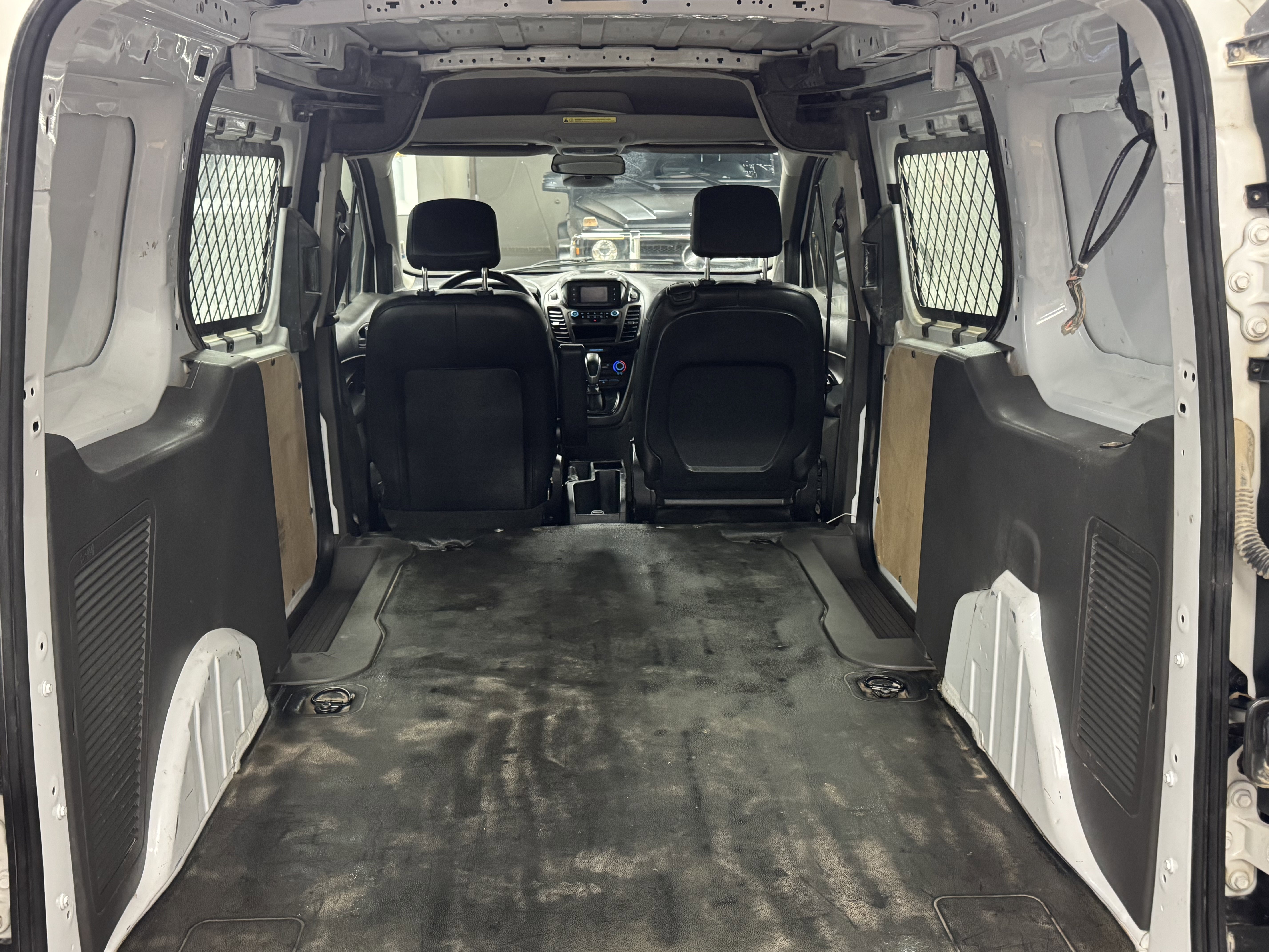 Used 2019 Ford Transit Connect XL FWD image 11