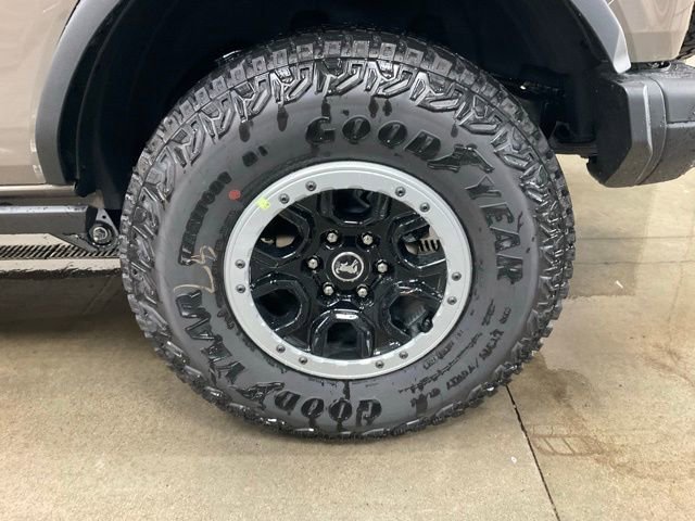 New 2025 Ford Bronco Big Bend w/ Black Diamond Package image 15