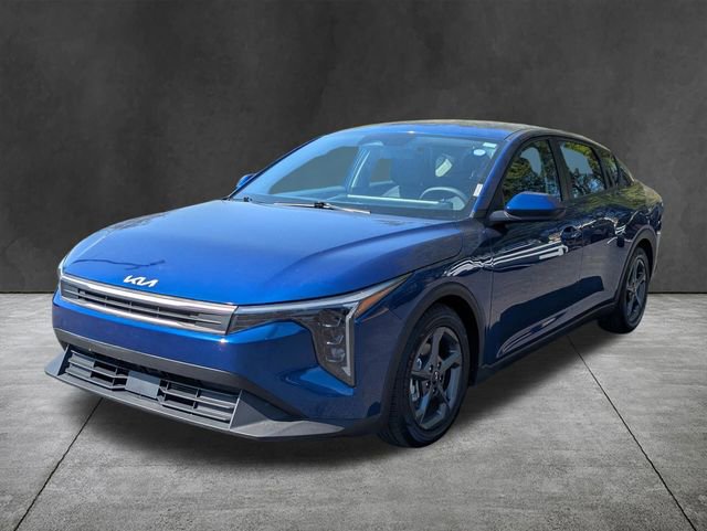 Used 2025 Kia K4 LXS image 8