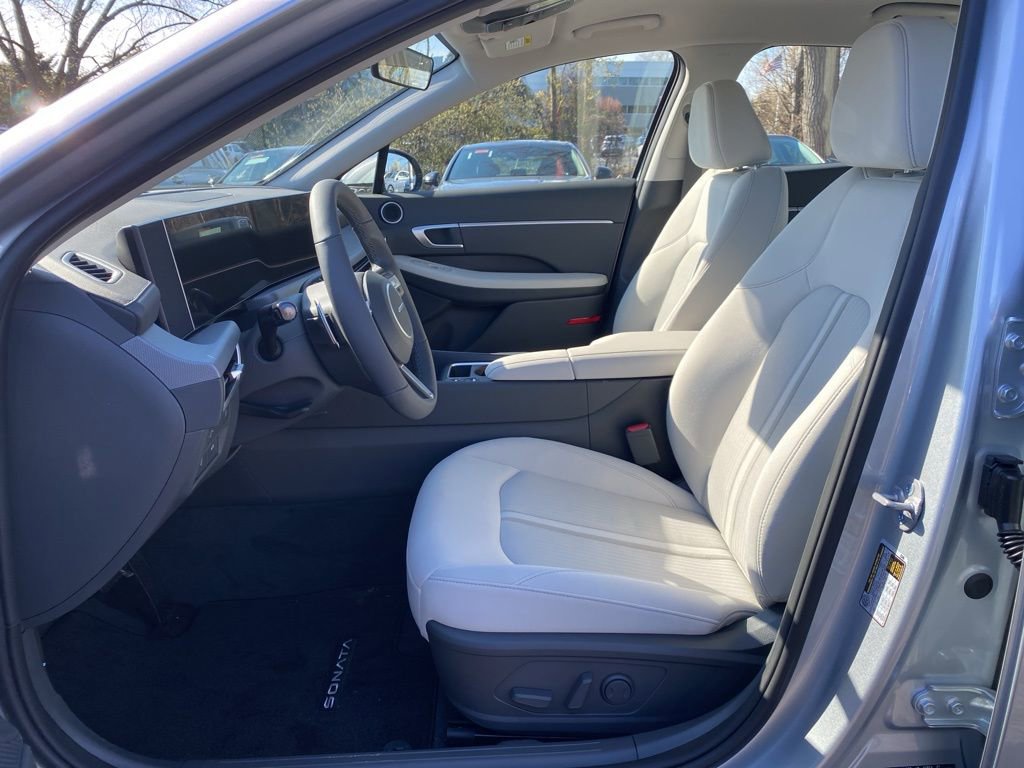New 2026 Hyundai Sonata SEL AWD/4WD image 12