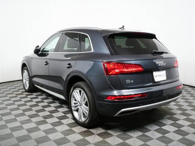 Used 2018 Audi Q5 2.0T Premium Plus w/ Premium Plus Package image 3