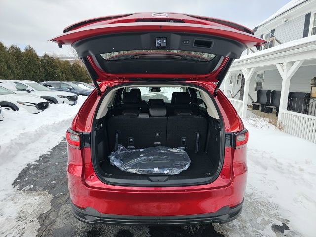 New 2026 MAZDA CX-90 3.3 Turbo w/ Preferred Package AWD/4WD image 14