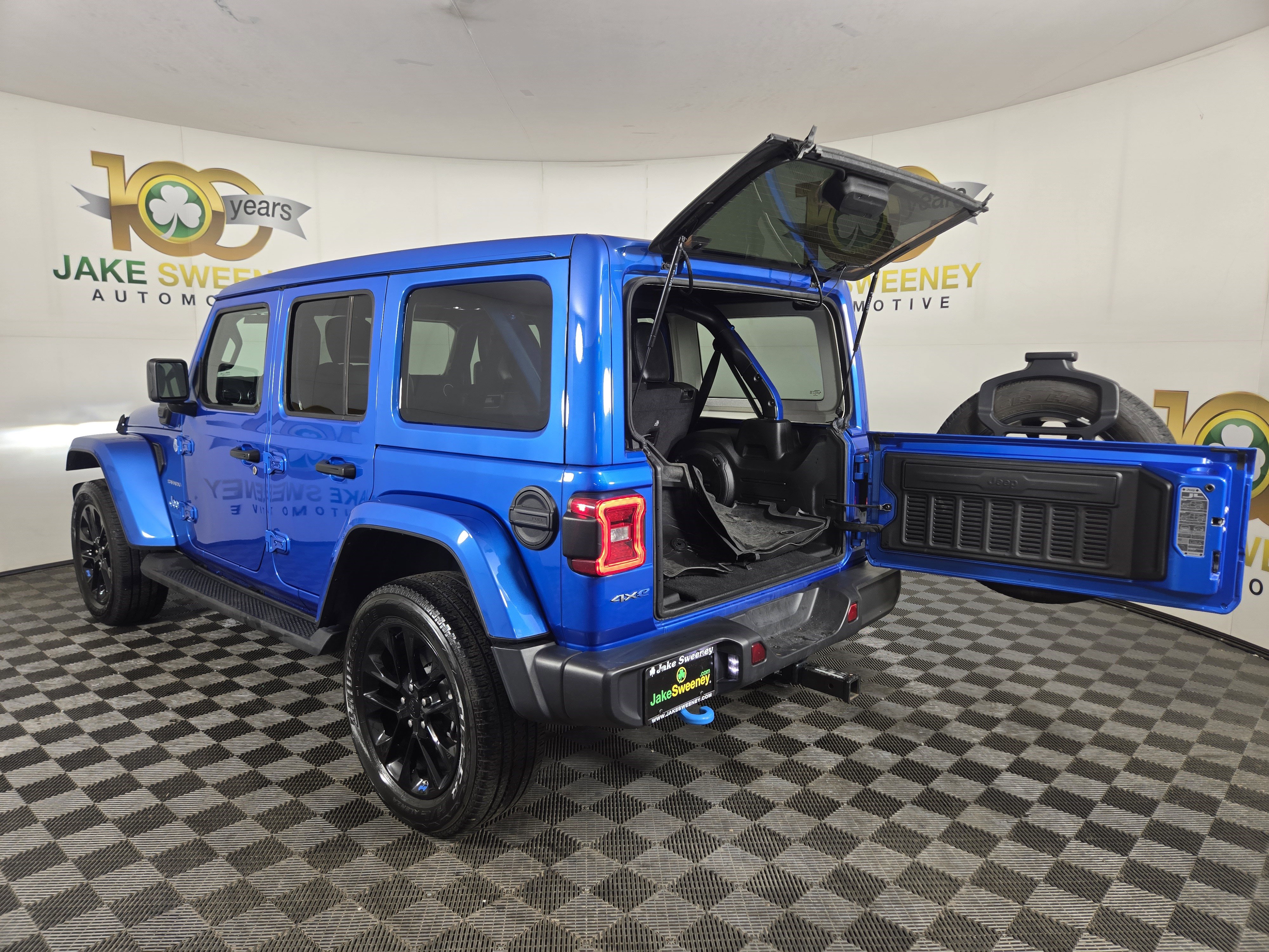 Used 2022 Jeep Wrangler Unlimited Sahara image 31