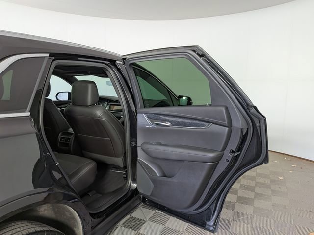 Used 2023 Cadillac XT5 Premium Luxury w/ Technology Package AWD/4WD image 35