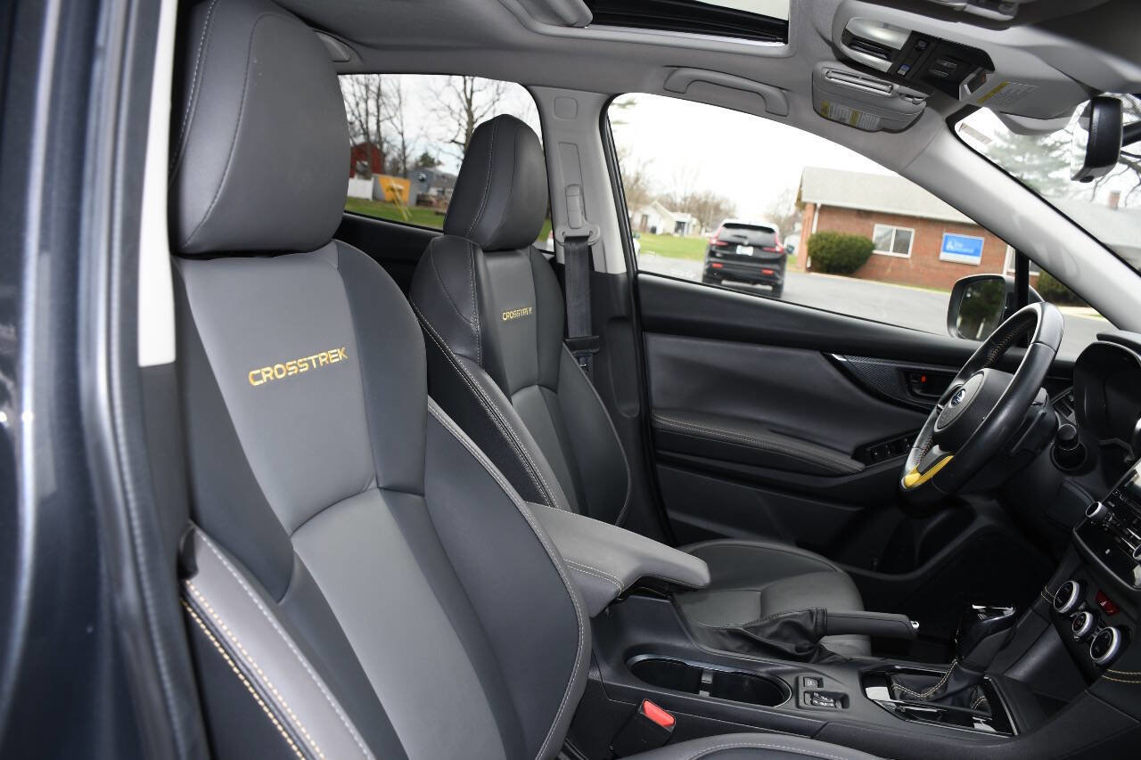 Used 2021 Subaru Crosstrek 2.5i Sport w/ Moonroof Package image 22