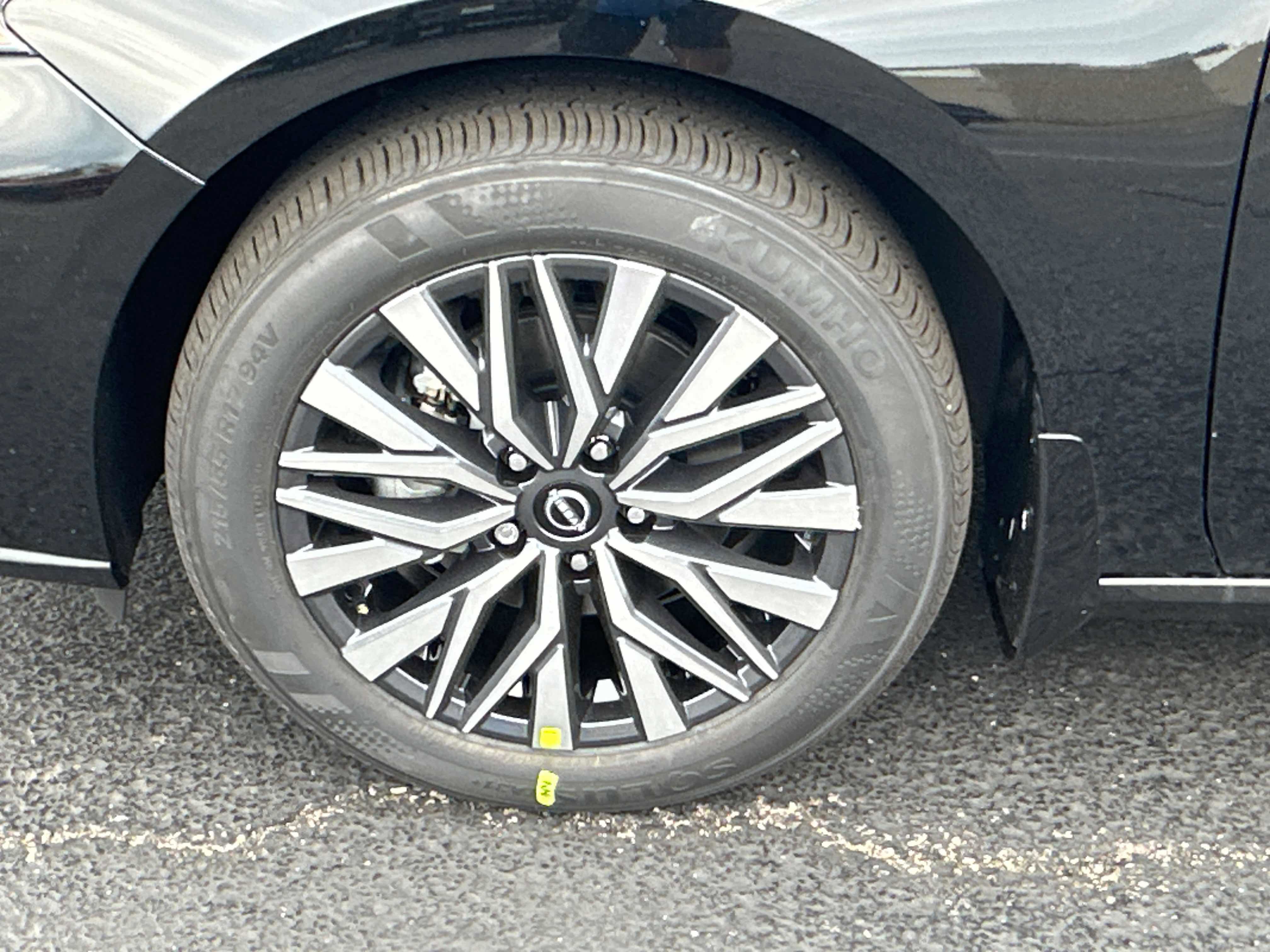 New 2026 Nissan Altima 2.5 SV AWD/4WD image 8