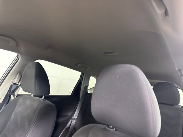 Used 2016 Nissan Rogue SV image 12