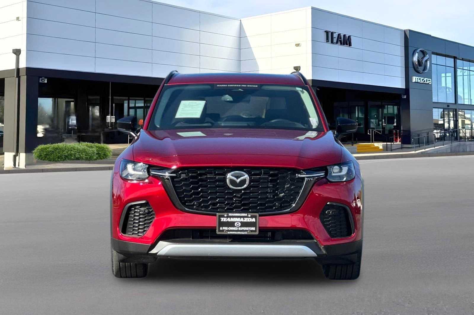 Certified 2025 MAZDA CX-70 Plug-In Hybrid w/ Premium Pkg image 6