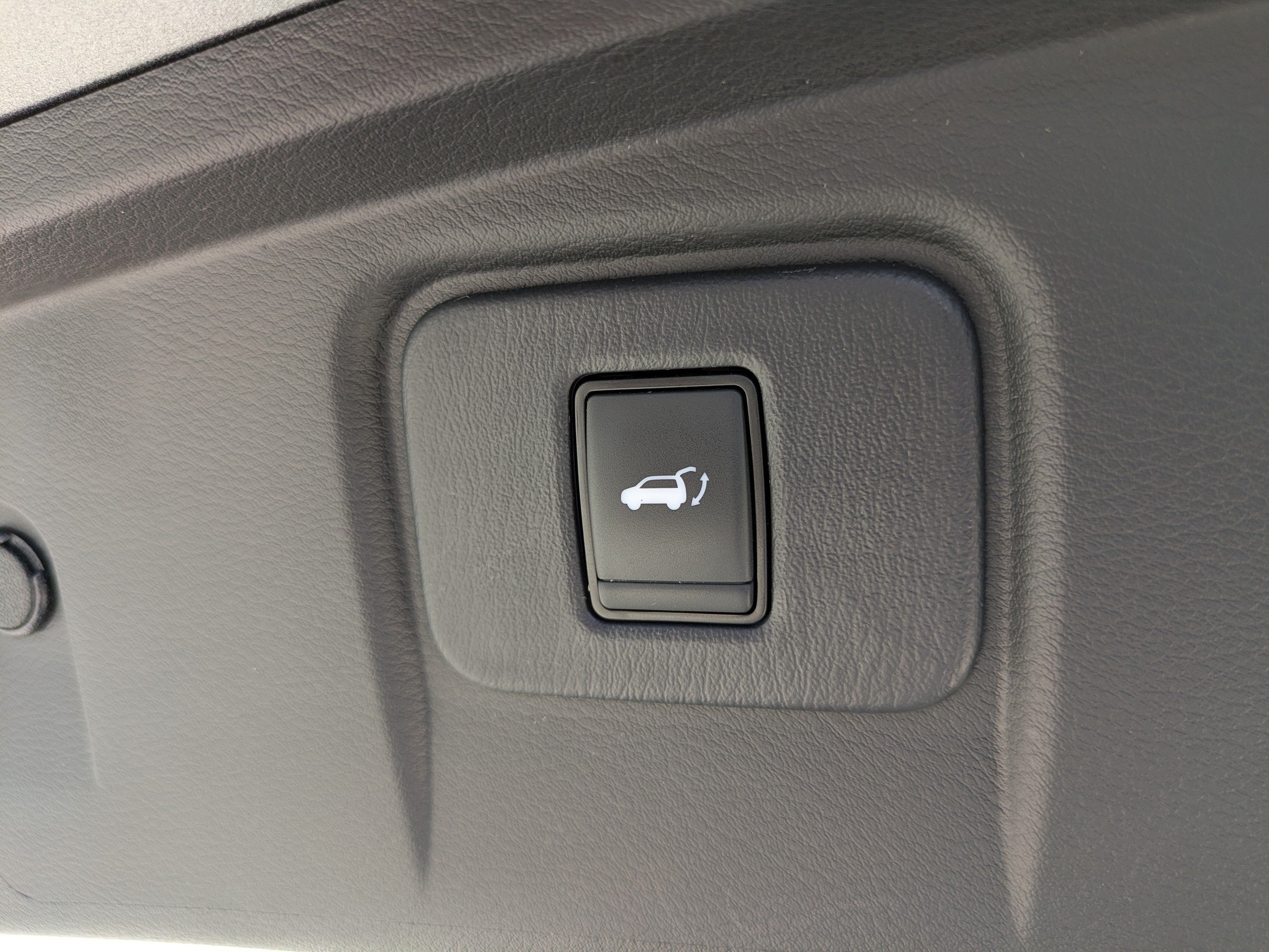 Used 2018 Nissan Murano SL w/ Moonroof Package AWD/4WD image 12