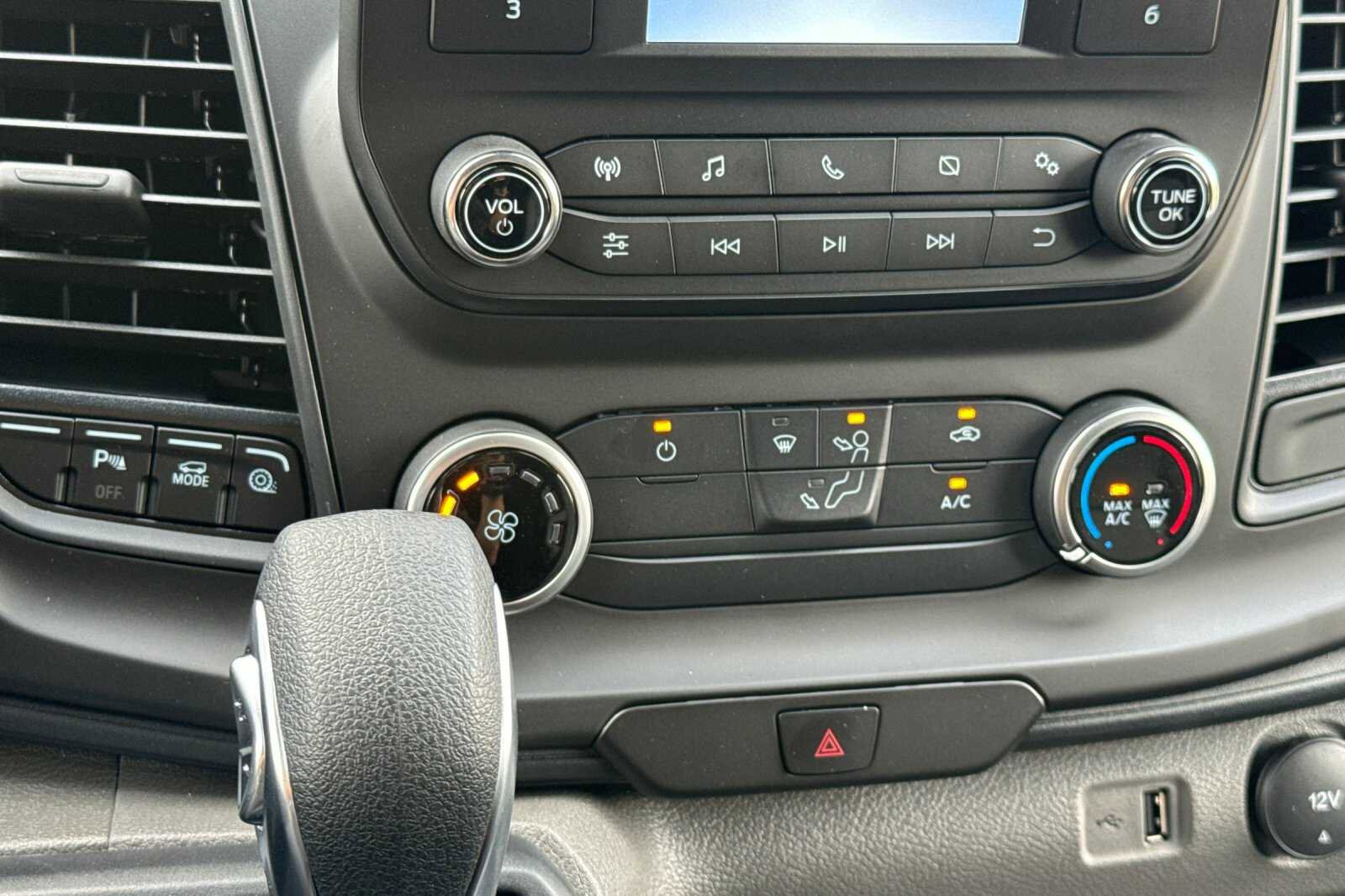 New 2025 Ford Transit 150 Low Roof image 16