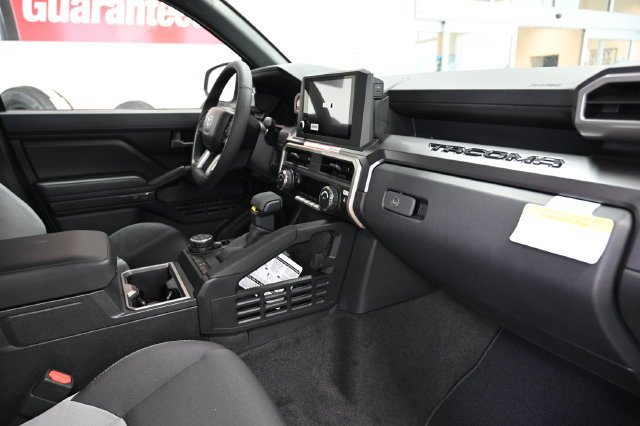 New 2026 Toyota Tacoma TRD Off-Road AWD/4WD image 15