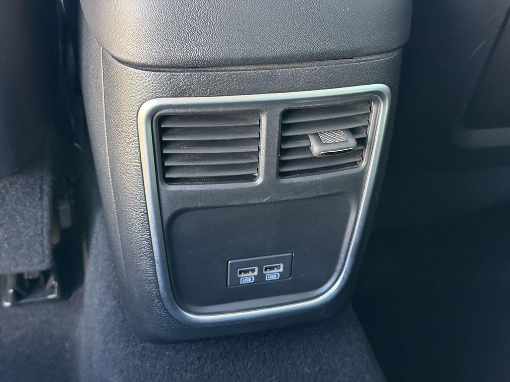 Used 2022 Chrysler 300 Touring L w/ Safetytec Plus Group RWD image 19