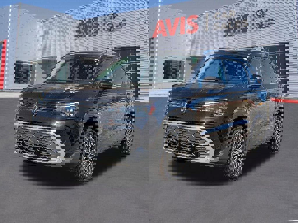 Used 2025 Volkswagen Taos SE