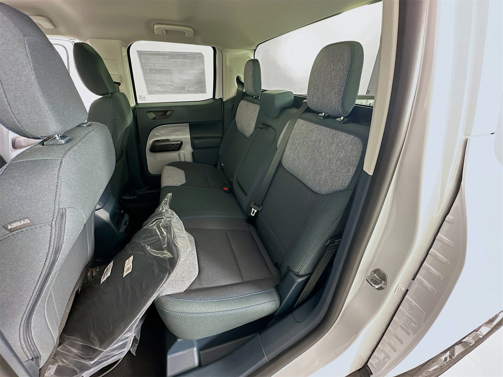 New 2025 Ford Maverick XLT w/ Equipment Group 301A image 28