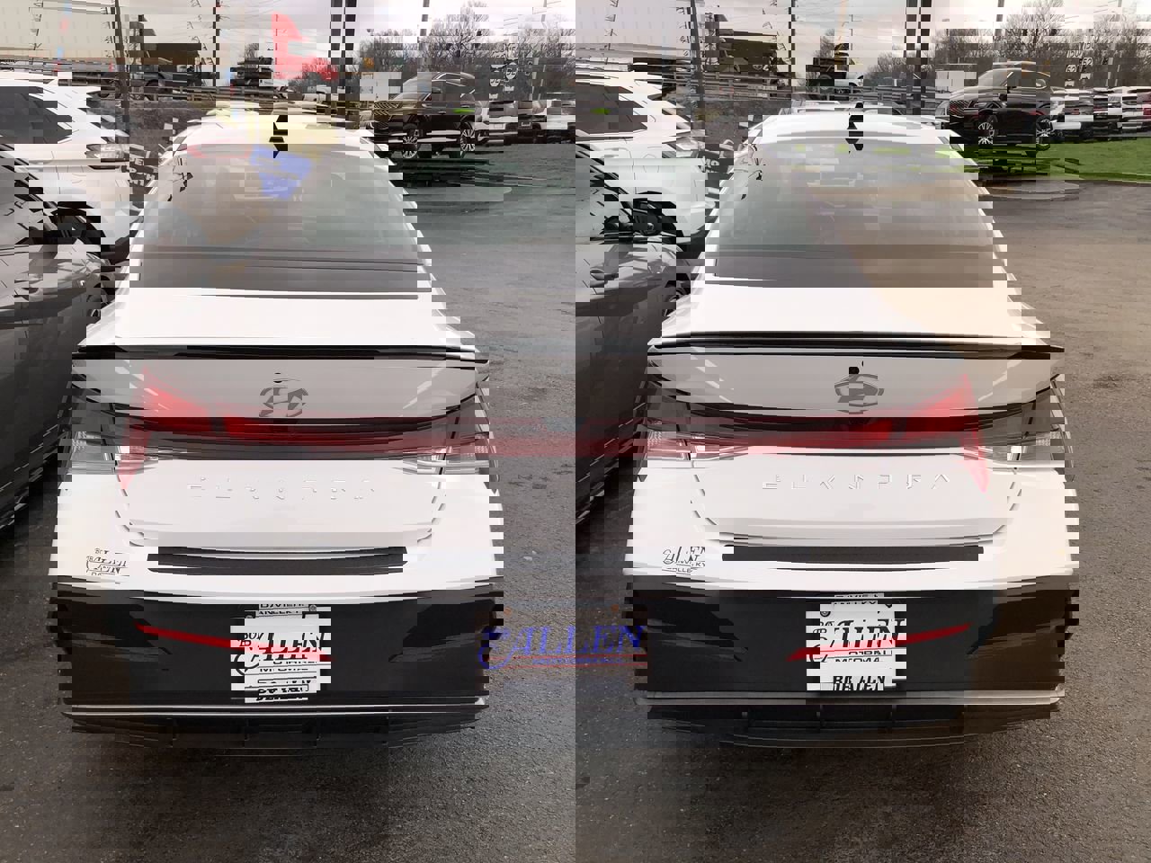 Used 2025 Hyundai Elantra Sport image 10