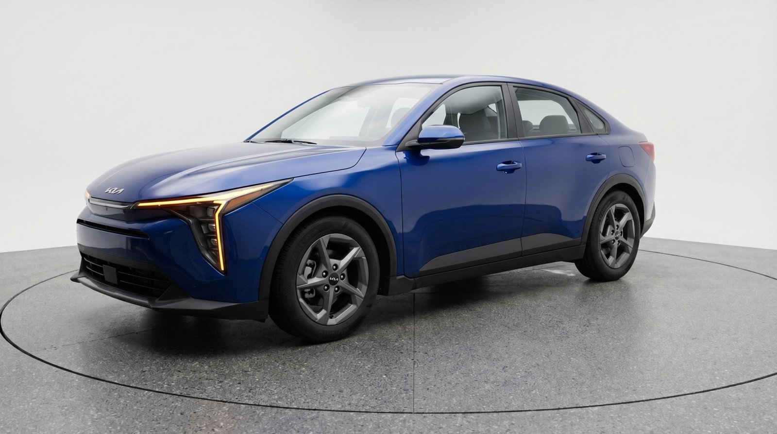 Used 2025 Kia K4 FWD image 3