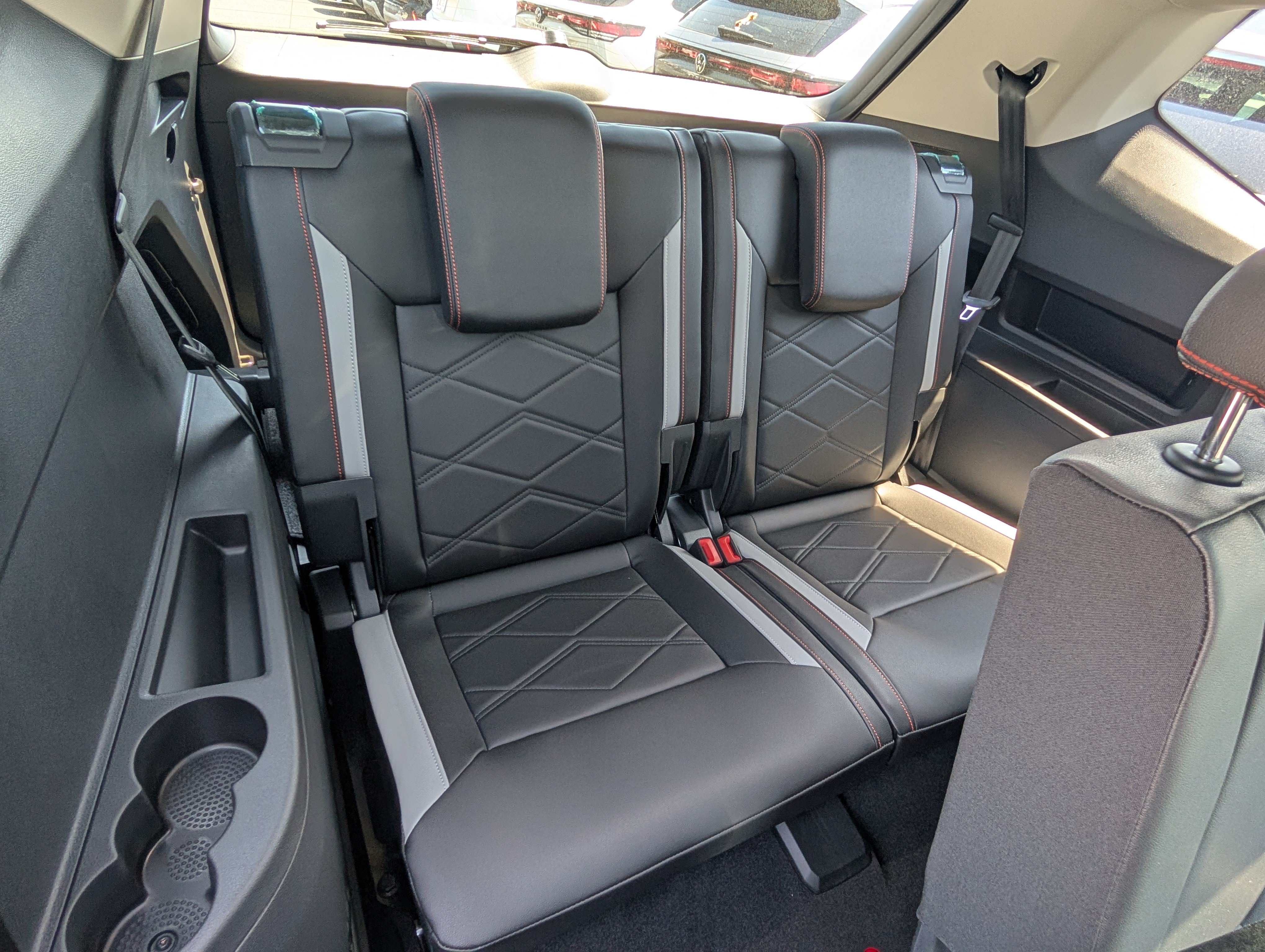 New 2026 Volkswagen Atlas Peak Edition AWD/4WD image 12