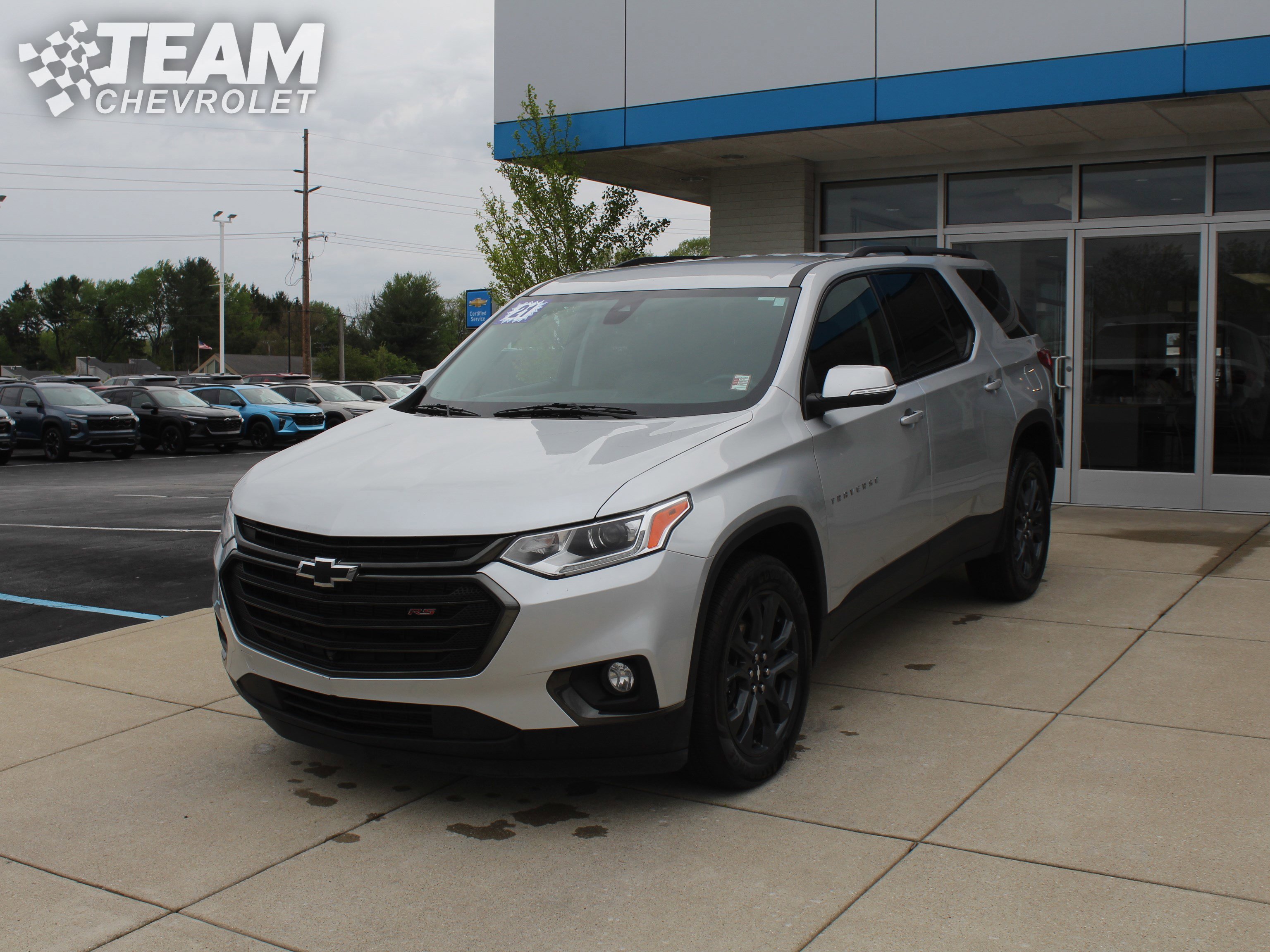 Used 2021 Chevrolet Traverse RS FWD image 8