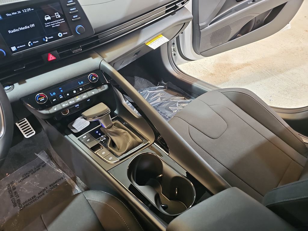 New 2026 Hyundai Elantra SEL Sport image 26