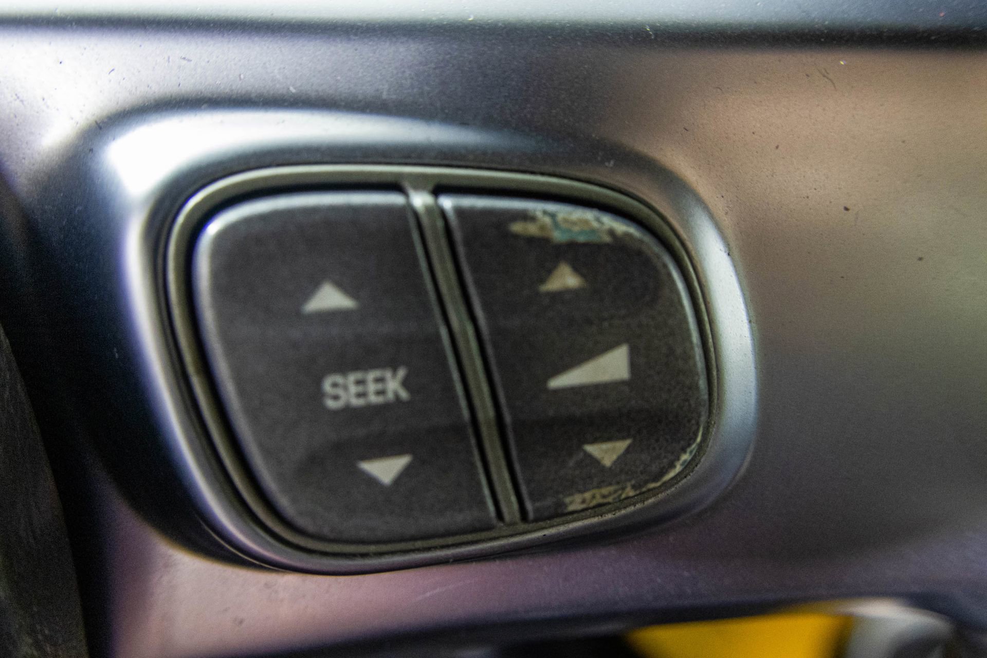 Used 2004 Chevrolet SSR w/ Preferred Equipment Group RWD image 30